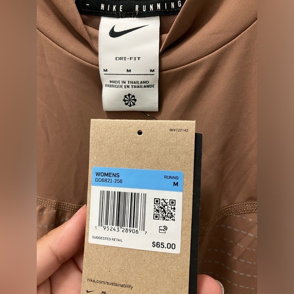 Nike long sleeve shirt - Picture 5 of 5